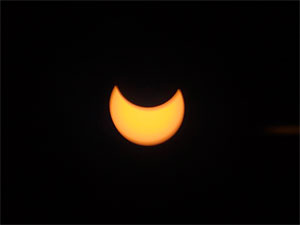 Eclipse desde la cabina del avión